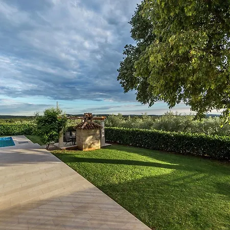Magnificent In With Swimming Pool Villa